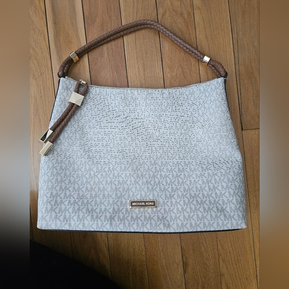 Michael Kors Jet Set Monogram Shoulder Bag Tote
